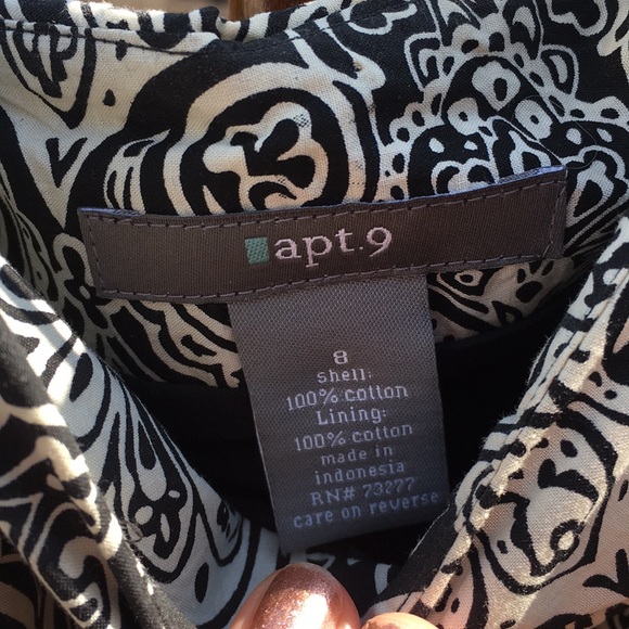 Adorable Apartment  9 cotton skirt - Picture 2 of 2